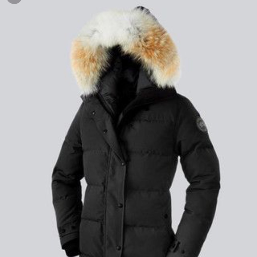🔥Canada goose shelburne parka🔥